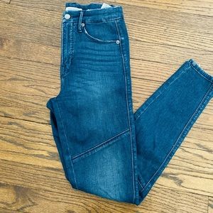 Good American Good Waist Jeans